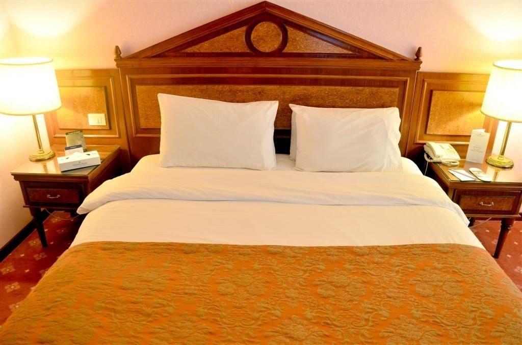 ביירות Serenada Golden Palace - Boutique Hotel מראה חיצוני תמונה