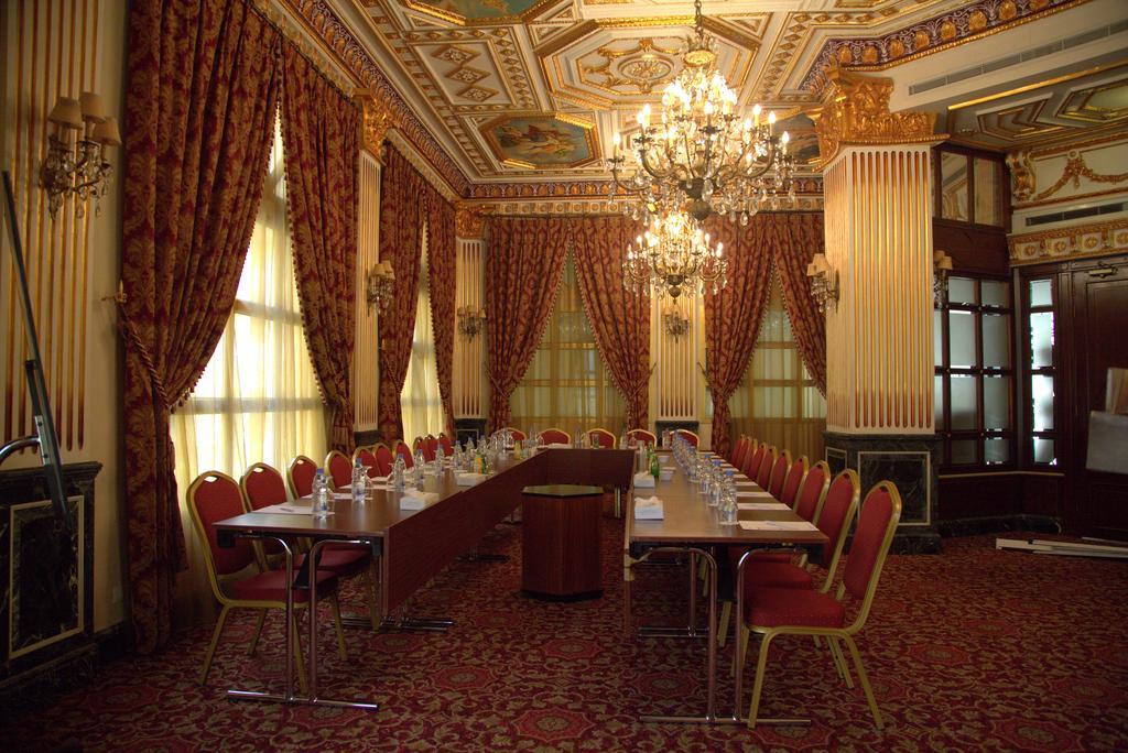 ביירות Serenada Golden Palace - Boutique Hotel מראה חיצוני תמונה