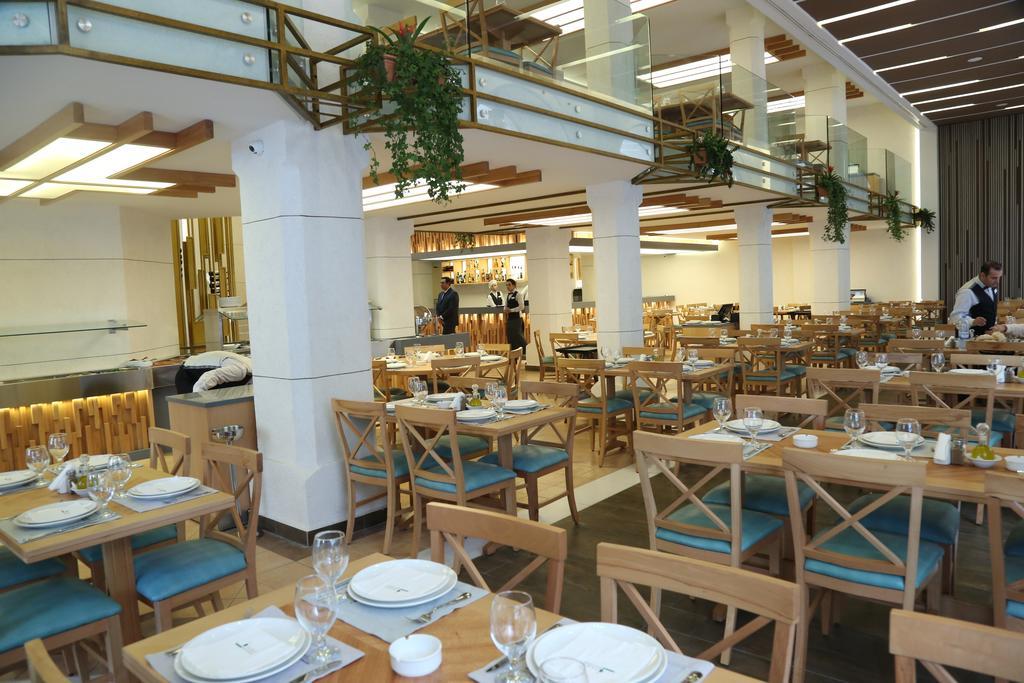 ביירות Serenada Golden Palace - Boutique Hotel מראה חיצוני תמונה