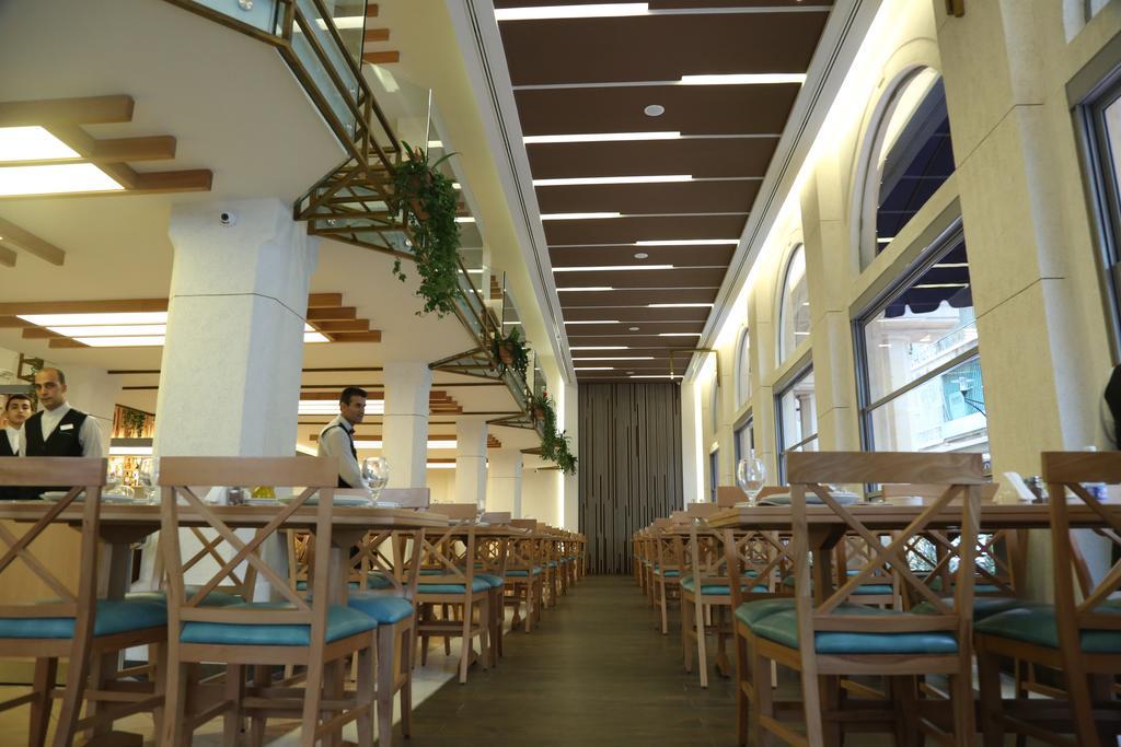 ביירות Serenada Golden Palace - Boutique Hotel מראה חיצוני תמונה